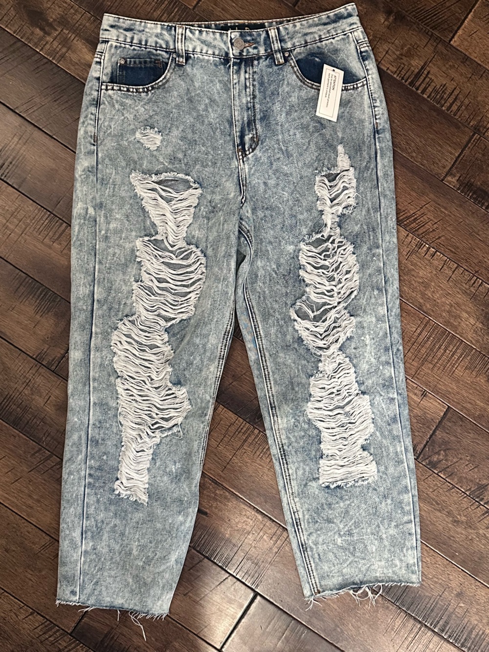 Distressed Acid-Wash Women’s Jeans - Light Blue